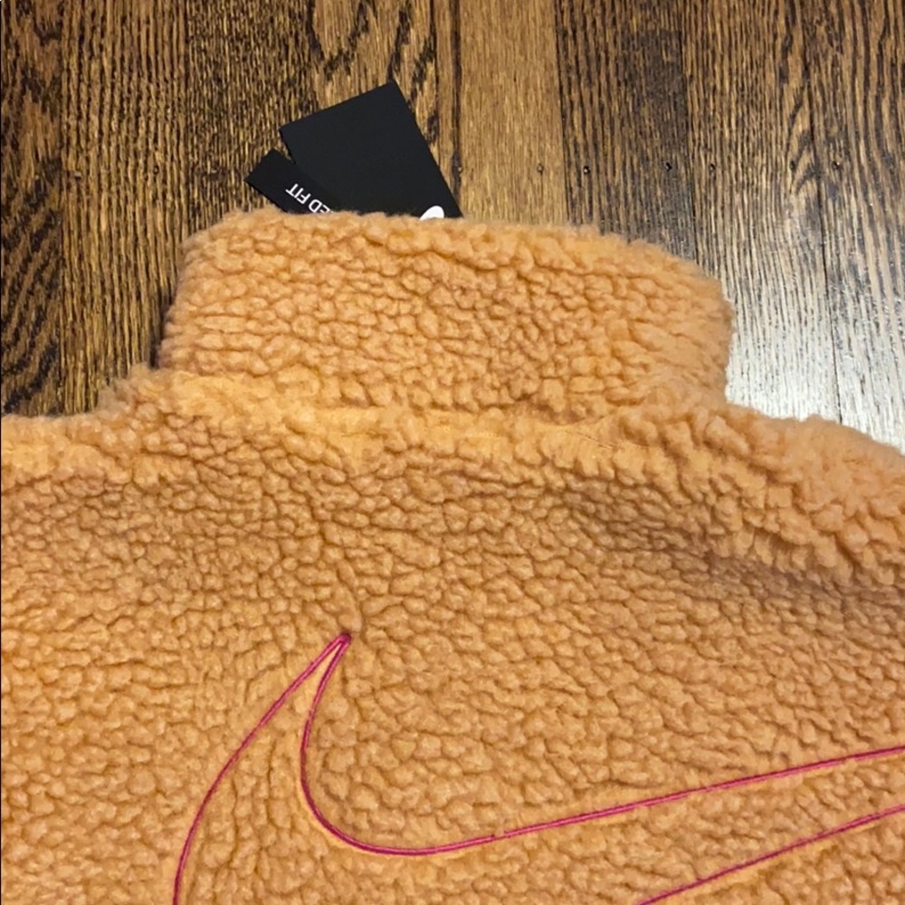 ⭐️HP NWT Nike Swoosh Oversized Teddy Sherpa Zip Up - Picture 15 of 16